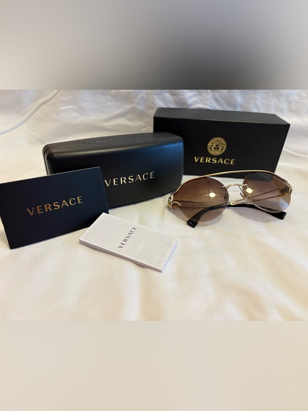 Versace "Manifesto" collection - Women’s model 12526U (NWOT) - Picture 9 of 10